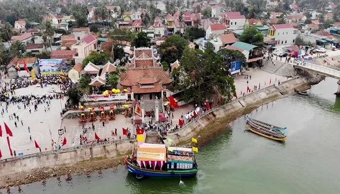 Bốn ngôi Đền Thiêng Nhất Xứ Nghệ: Nhất Cờn, nhì Quả, tam Bạch Mã, tứ Chiêu Trưng