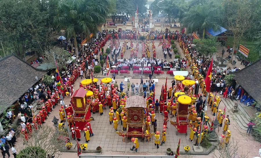 Đền Quả Sơn ở Đô Lương Nghệ An thờ Uy Minh Vương Lý Nhật Quang